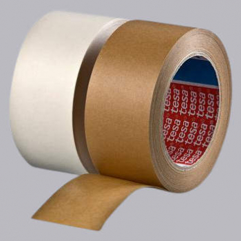 La cinta adhesiva de papel Kraft es respetuosa con el medio ambiente y puede utilizarse para el precintado de cajas y paquetes de peso ligero o medio. 